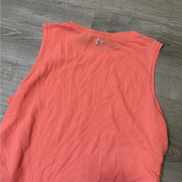 •CALVIN KLEIN PERFORMANCE• CORAL TANK TOP - Picture 5 of 6
